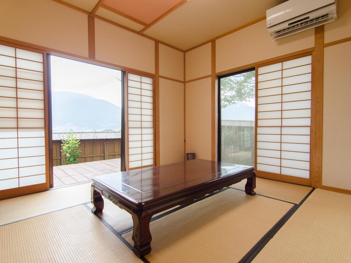 Ryokan Fukinoya Юфу Экстерьер фото